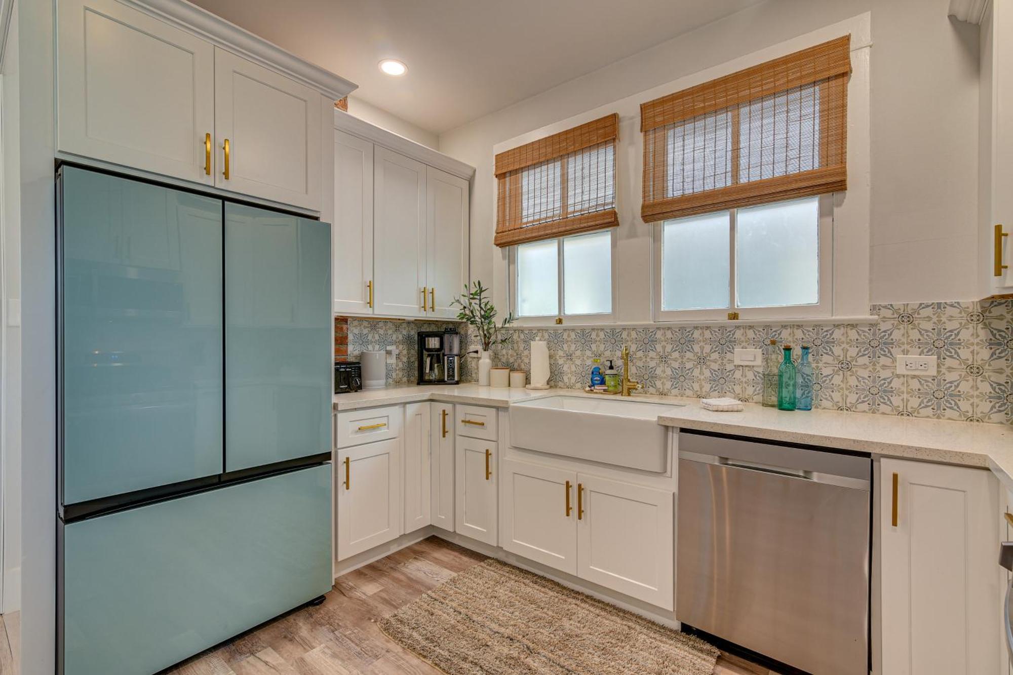 Walk To Galveston Beach Texas Home With Fenced Yard Εξωτερικό φωτογραφία